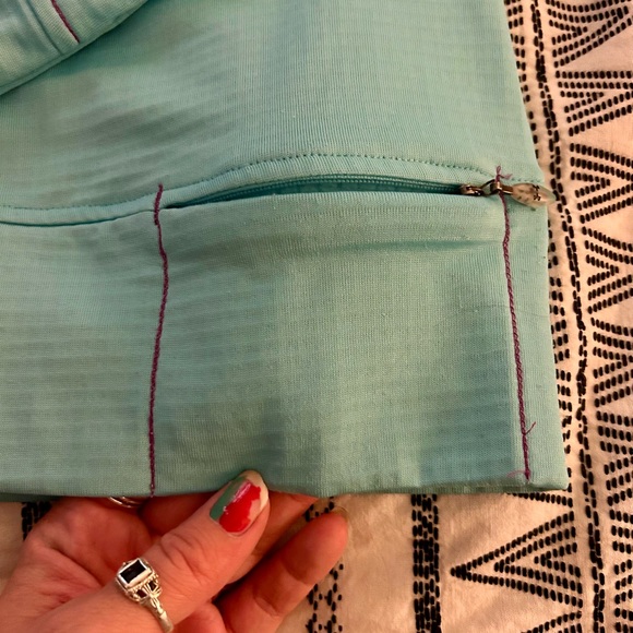 Under Armour blue 3/4 zip cold gear top - Picture 3 of 8